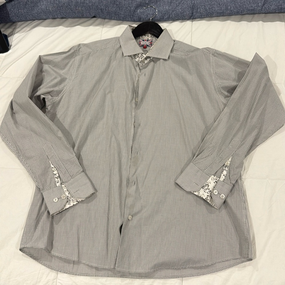 7 Downi St. Couture short sleeve shirt